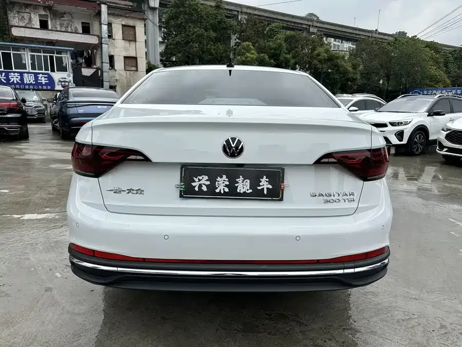 Volkswagen Sagitar 2024 Sagitar 300TSI DSG Flying Edition 2024 — миниатюра 2