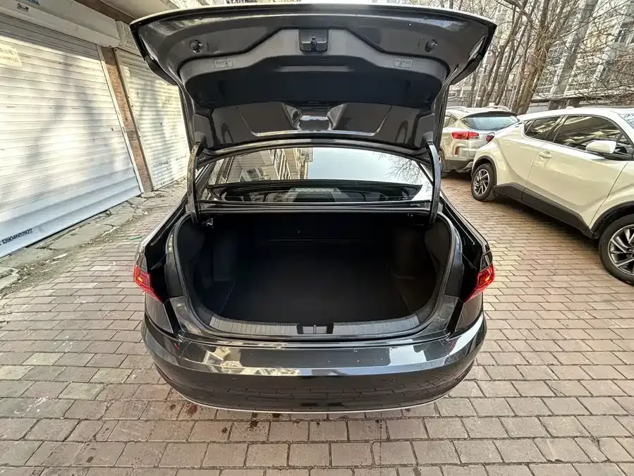Volkswagen Sagitar 2022 Sagitar 280TSI DSG Beyond Edition 2022 — миниатюра 4