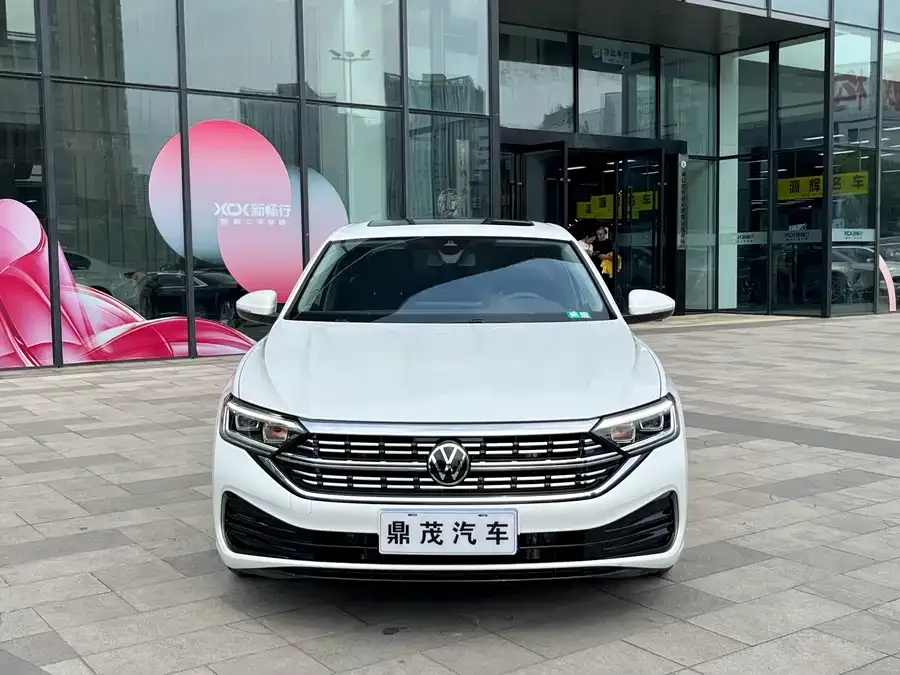 Volkswagen Sagitar 2023 Sagitar 300TSI DSG Beyond Edition 2024 — миниатюра 3