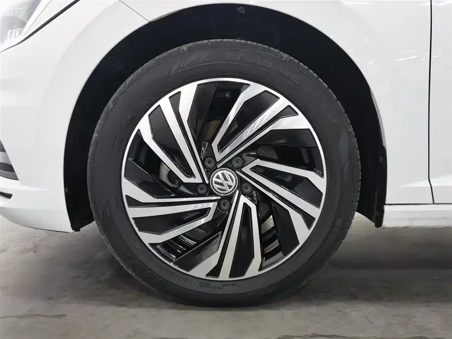 Volkswagen Sagitar 2022 Sagitar 280TSI DSG Beyond Edition 2022 — миниатюра 5