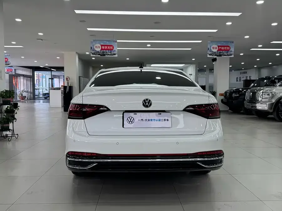 Volkswagen Sagitar 2023 Sagitar 300TSI DSG Beyond Edition 2023 — миниатюра 2