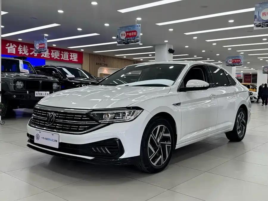 Volkswagen Sagitar 2023 Sagitar 300TSI DSG Beyond Edition 2023 — фото 1, купить с доставкой в Москву