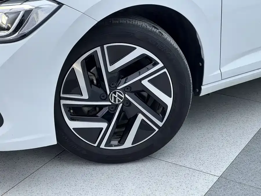 Volkswagen Sagitar 2023 Sagitar 280TSI DSG Beyond Lite Edition 2023 — миниатюра 4