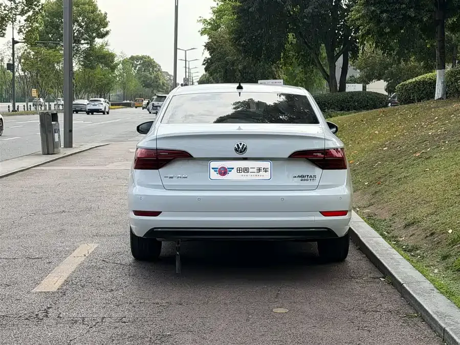 Volkswagen Sagitar 2022 Sagitar 280TSI DSG Beyond Edition 2022 — миниатюра 2