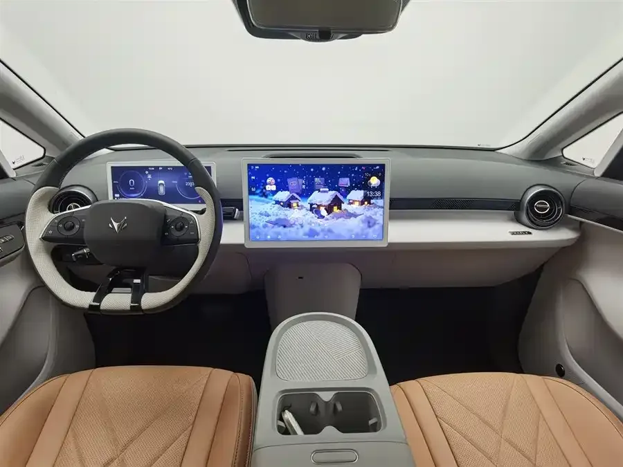 ARCFOX Polar Fox Koala 2023 Polar Fox Koala Family Edition 2024 — миниатюра 2