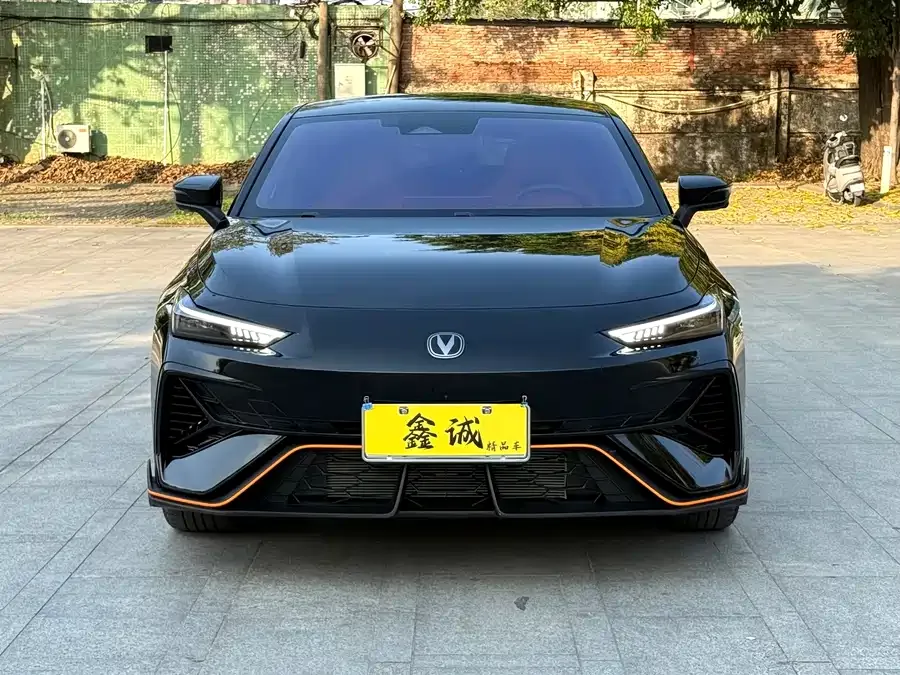 Changan UNI-V Changan UNI-V 2025 third-generation 2.0T JinQing model 2026 — миниатюра 3