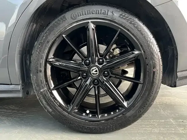 Changan UNI-V Changan UNI-V 2023 1.5T Premium Edition 2023 — миниатюра 4