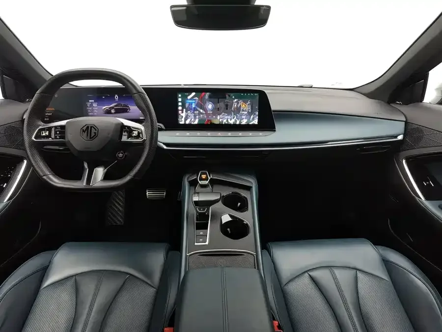 MG 7 MG7 2023 2.0T Automatic Beauty Hunter Luxury Edition 2023 — миниатюра 2