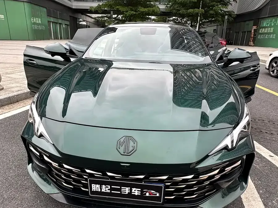 MG 7 MG7 2023 2.0T Automatic Beauty Hunter Premium Edition 2024 — миниатюра 4