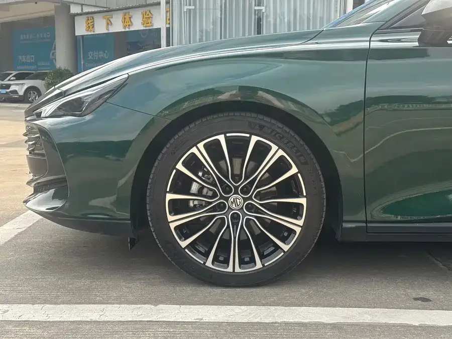 MG 7 MG7 2025 1.5T 300 DCT Elegant Edition 2024 — миниатюра 4