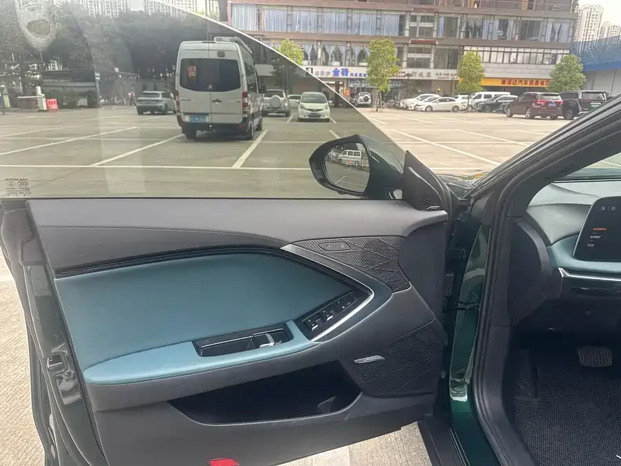 MG 7 MG7 2025 1.5T 300 DCT Elegant Edition 2024 — миниатюра 5
