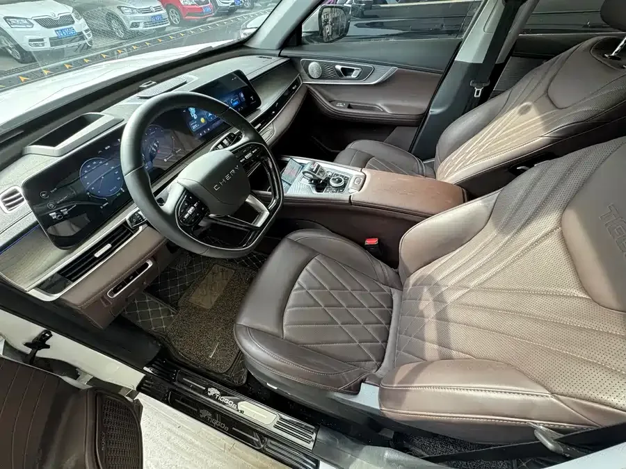 Chery Tiggo 8 PRO Tiggo 8 PRO 2025 290T 2WD Premium Edition 2024 — миниатюра 3