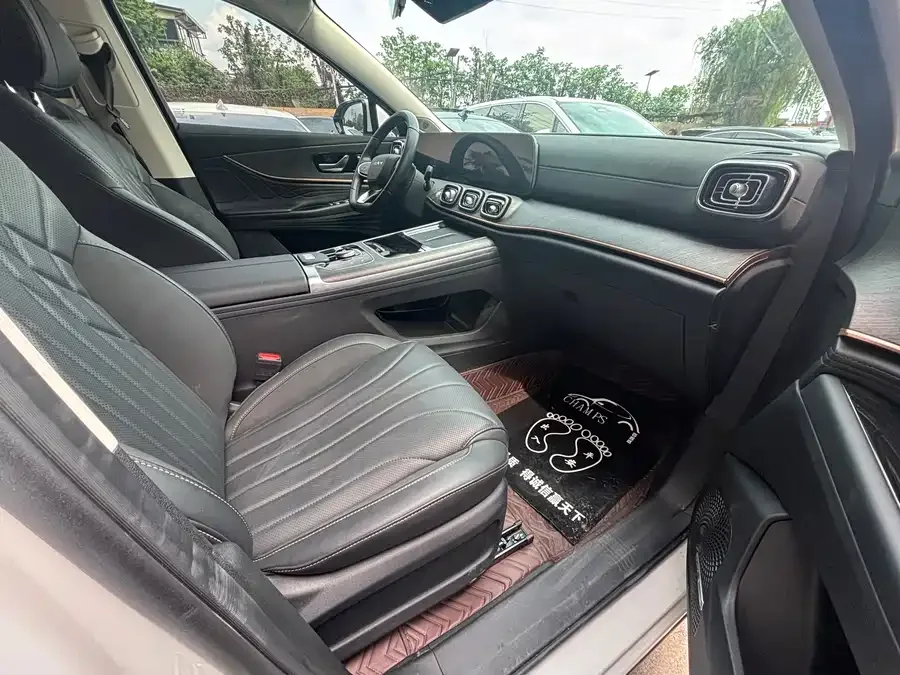 Chery Tiggo 9 Tiggo 9 2025 2.0T dual-clutch 2WD Luxury Edition 5 seats 2025 — миниатюра 2