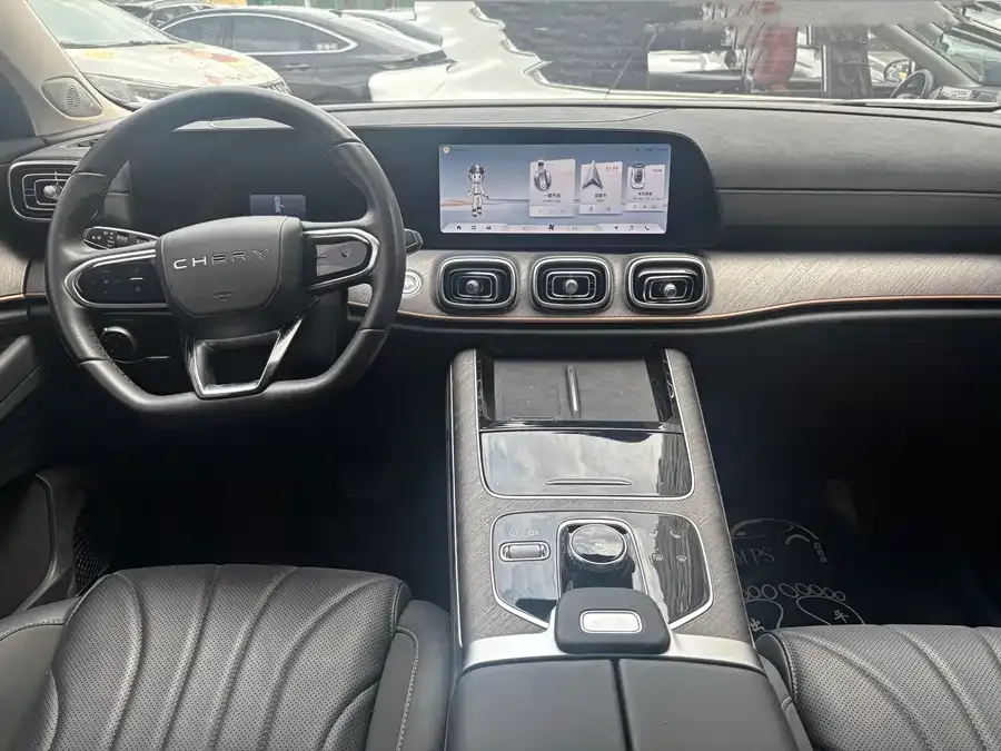 Chery Tiggo 9 Tiggo 9 2025 2.0T dual-clutch 2WD Luxury Edition 5 seats 2025 — миниатюра 4
