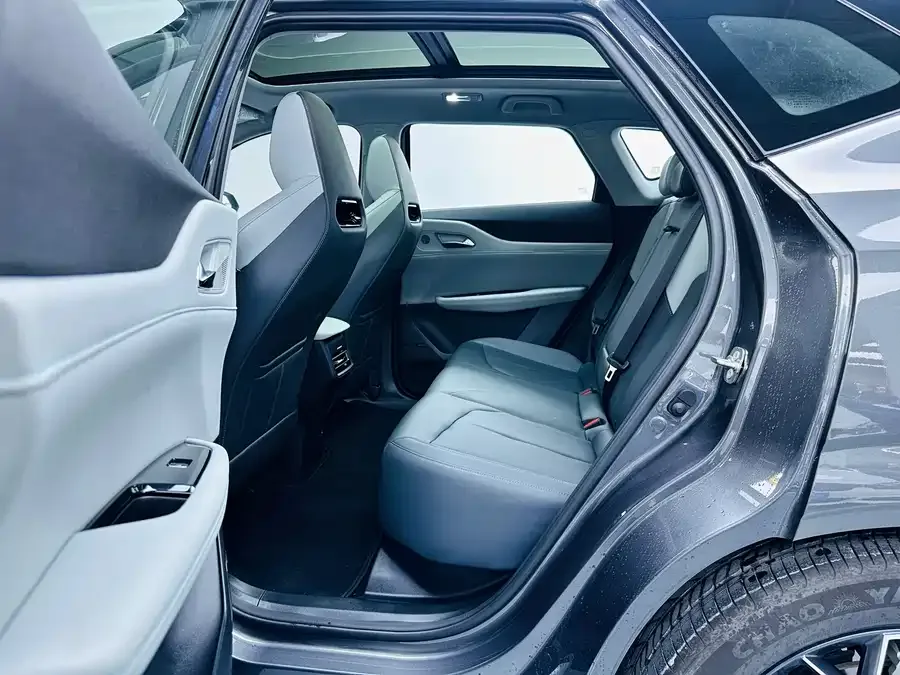 Changan UNI-Z Changan UNI-Z 2025 1.5T Premium Edition 2024 — миниатюра 3