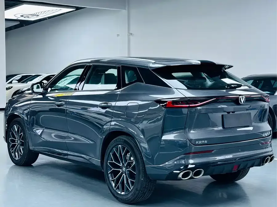Changan UNI-Z Changan UNI-Z 2025 1.5T Premium Edition 2024 — миниатюра 4