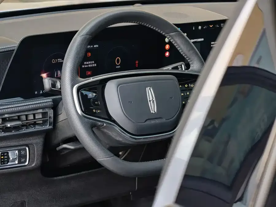 Lincoln Adventurer Adventurer 2023 2.0T 2WD Premium Edition 2024 — миниатюра 4