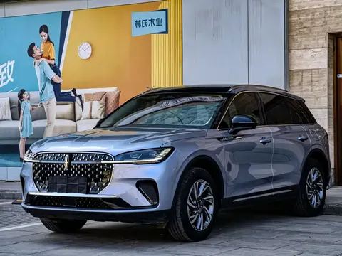 Lincoln Adventurer 2024 купить в Москве