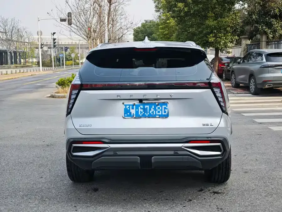 Geely Atlas L Boyue L 2024 1.5TD DCT Premium Edition 2025 — миниатюра 3