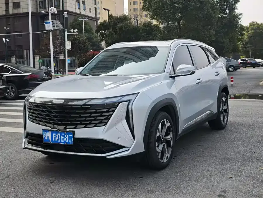 Geely Atlas L Boyue L 2024 1.5TD DCT Premium Edition 2025 — фото 1, купить с доставкой в Москву