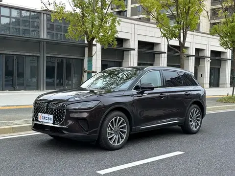 Lincoln Adventurer 2023 купить в Москве
