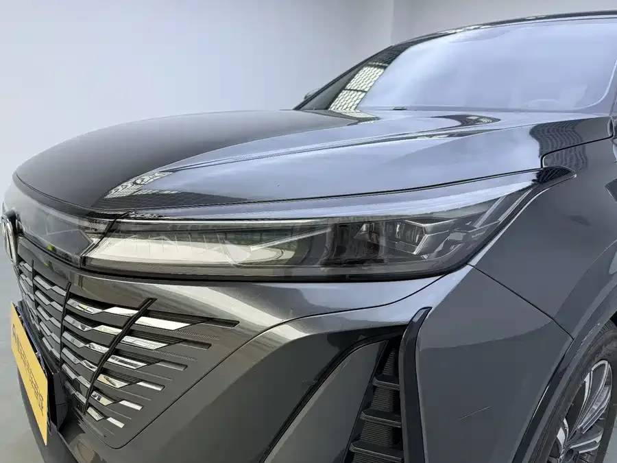 Changan CS75PLUS Changan CS75PLUS 2023 third-generation 1.5T automatic premium model 2024 — миниатюра 3