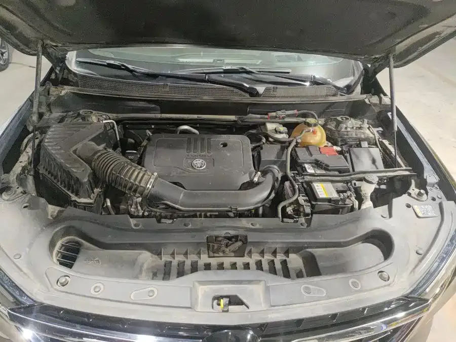 Buick Envision 2022 Angkeqi 652T 4WD flagship model 7 seats 2022 — миниатюра 4