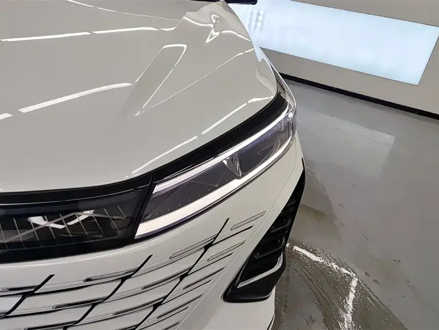 Changan CS75PLUS Changan CS75PLUS 2024 Third Generation Champion Edition 1.5T Smart Driving and Navigation Edition 2025 — миниатюра 2