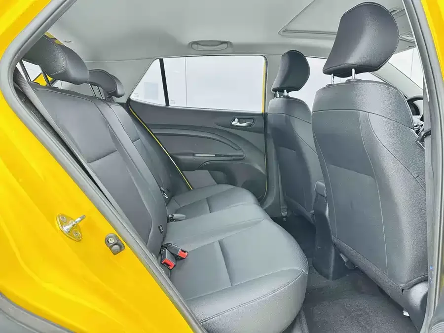Kia KX1 Yipao 2021 1.4L CVT fun sunroof model 2022 — миниатюра 4