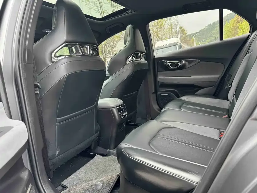 GAC Trumpchi Shadow Leopard Shadow Leopard 2023 400T Automatic R MAX 2024 — миниатюра 5