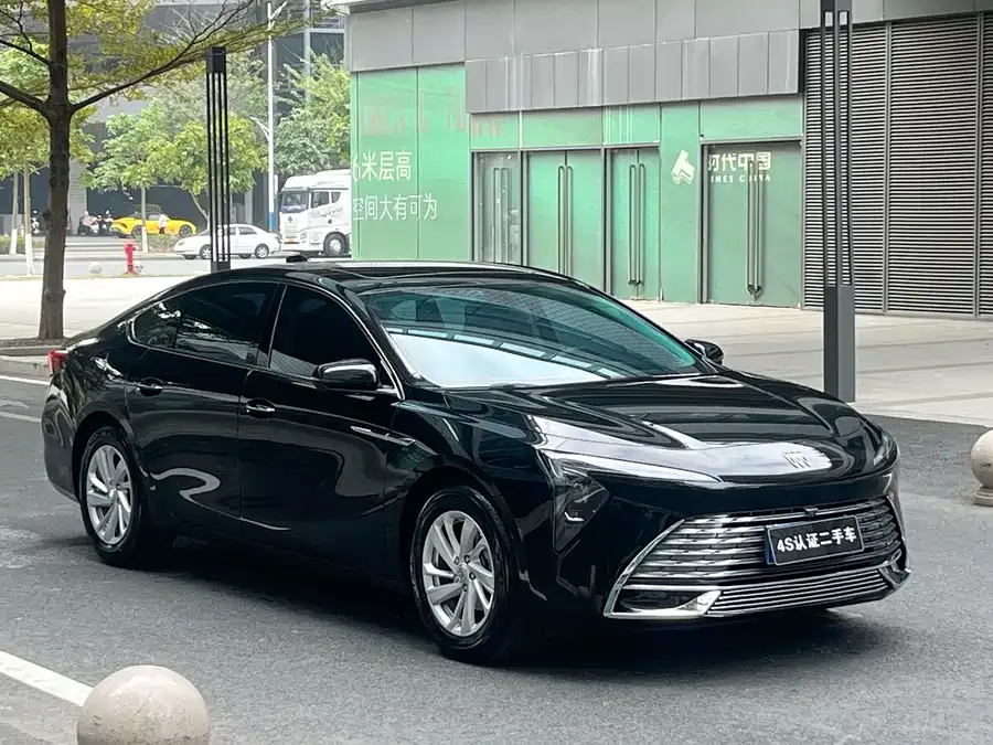 Buick LaCrosse LaCrosse 2023 25T Cross-country Edition 2023 — миниатюра 3