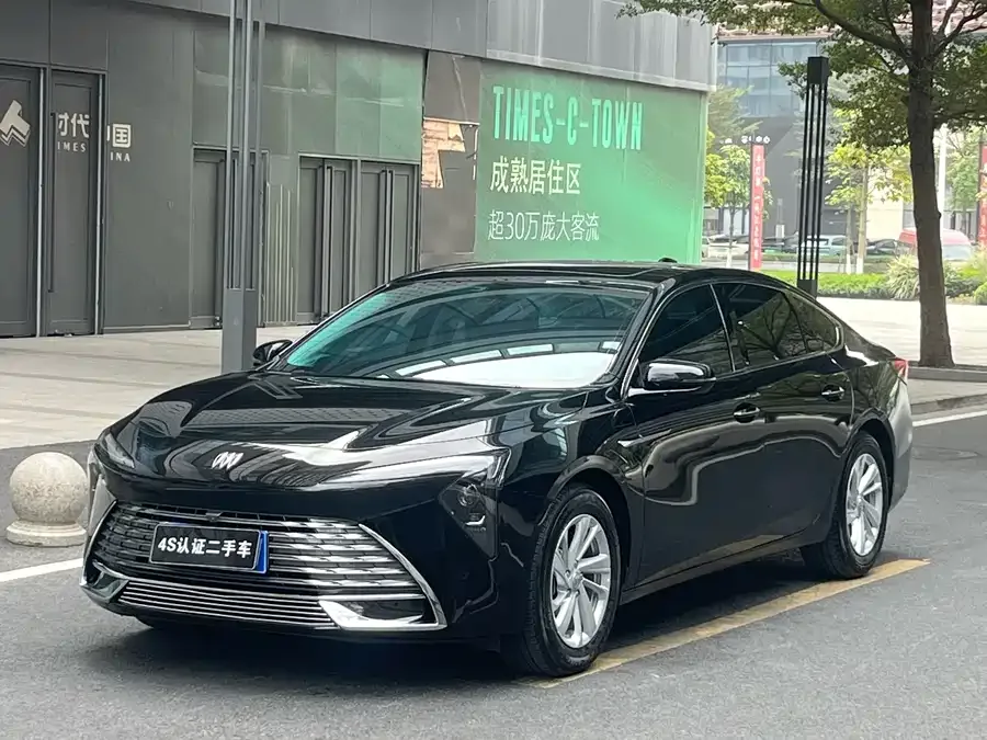 Buick LaCrosse LaCrosse 2023 25T Cross-country Edition 2023 — фото 1, купить с доставкой в Москву