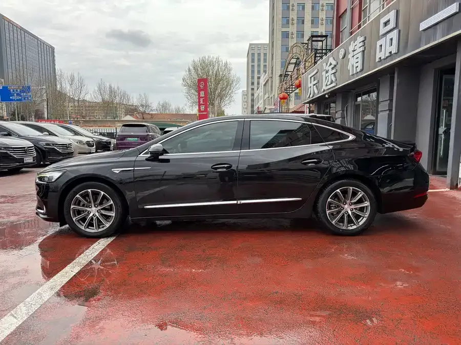 Buick LaCrosse LaCrosse 2022 652T Luxury 2023 — миниатюра 3