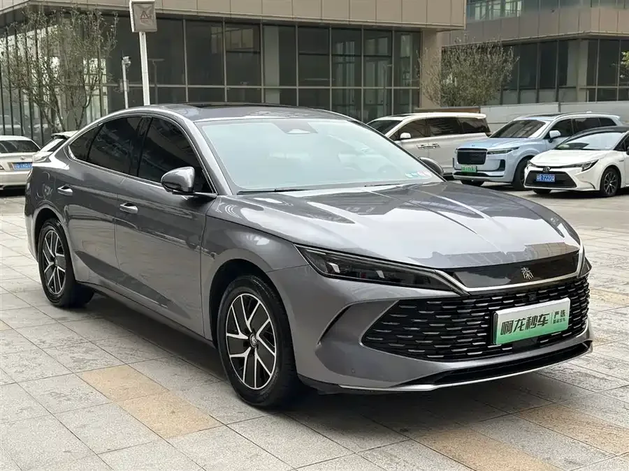 BYD Qin L Qin L 2024 DM-i 120KM Beyond Edition 2025 — миниатюра 2