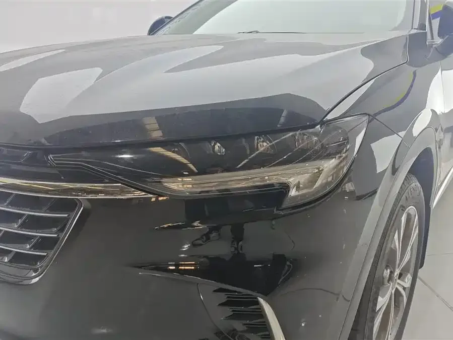 Buick Envision Plus Envision Plus 2022 Envision Plus 652T Five-seat Luxury Model 2022 — миниатюра 2