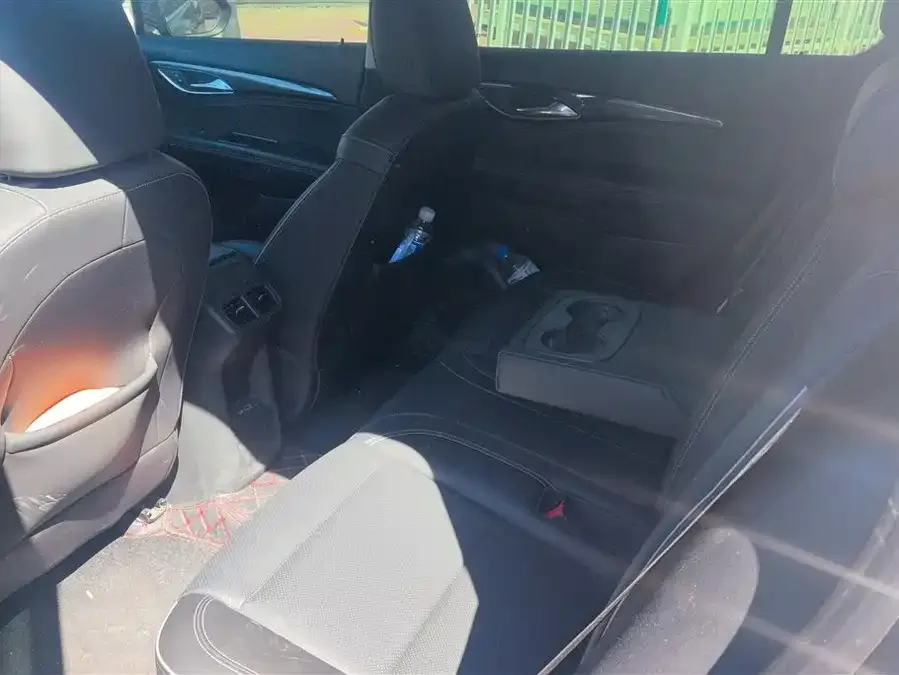 Buick Envision Plus Envision Plus 2022 facelift Envision Plus 552T five-seat luxury model 2022 — миниатюра 5