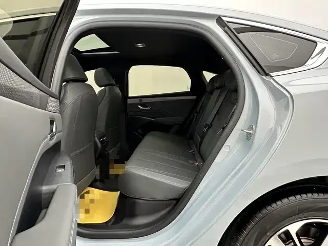BYD Qin PLUS Qin PLUS 2025 DM-i Intelligent Driving Edition 120KM Beyond Edition 2025 — миниатюра 4