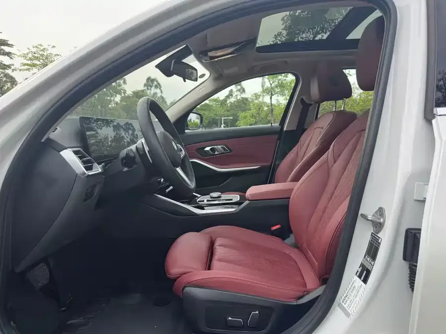 BMW 3 series BMW 3 Series 2023 320Li M Sport Package 2024 — миниатюра 2