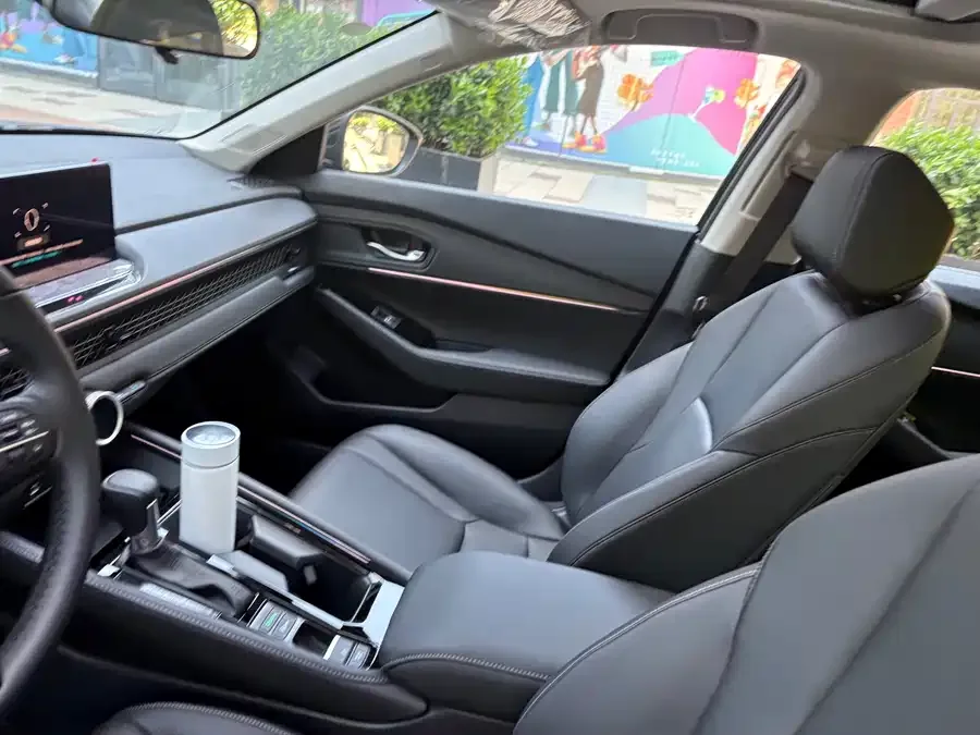 Honda Accord Accord 2025 260TURBO Comfort Edition 2026 — миниатюра 4