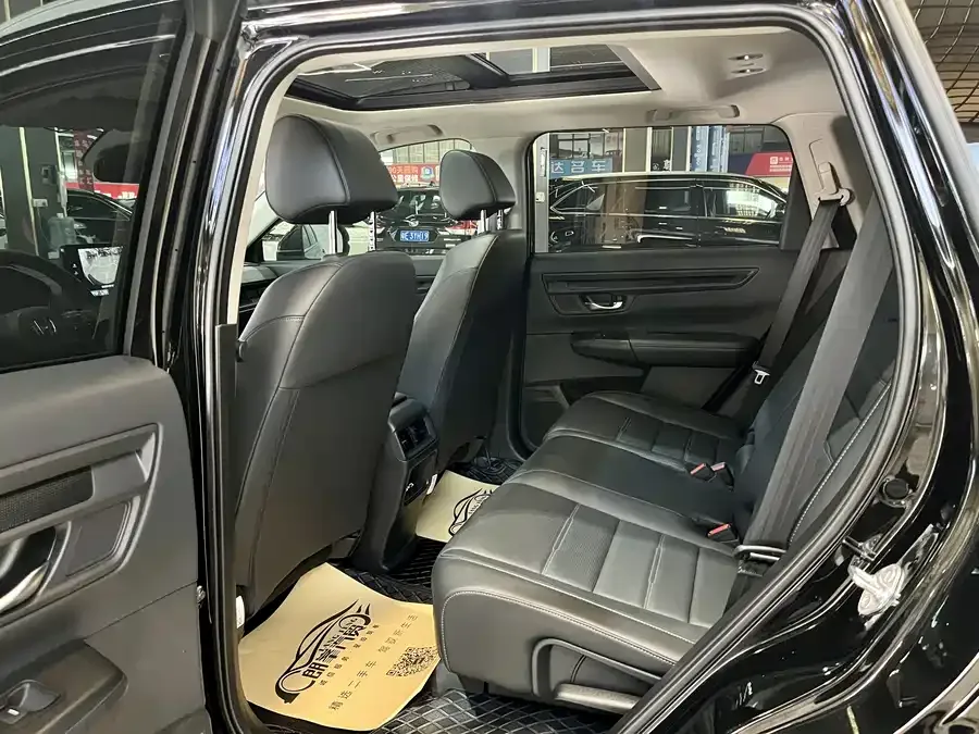 Honda CR-V 2023 240TURBO 2WD 5-seater 2023 — миниатюра 5