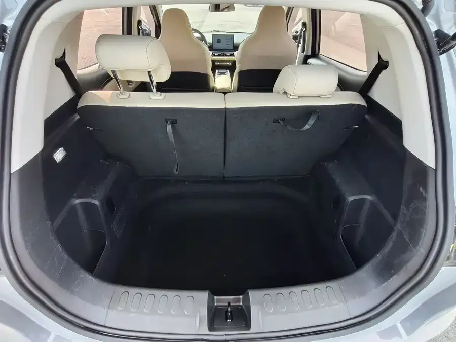 Wuling Bingo PLUS Wuling Bingo PLUS 2024 510km Flagship Edition Four-seater Edition 2024 — миниатюра 4