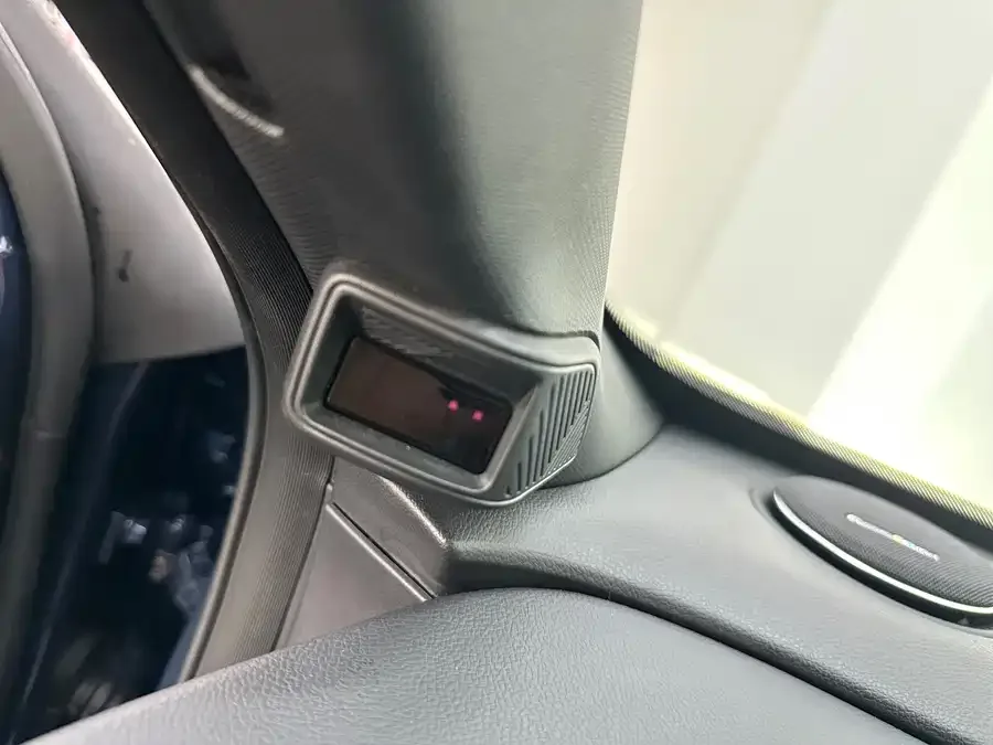Geely Galaxy A7 Galaxy A7 2025 EM-i 150km Starship Edition 2025 — миниатюра 4