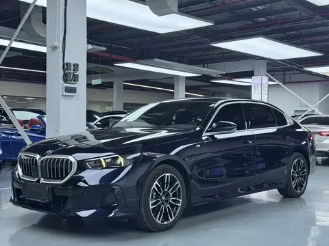 BMW 5 series 2025 купить в Москве