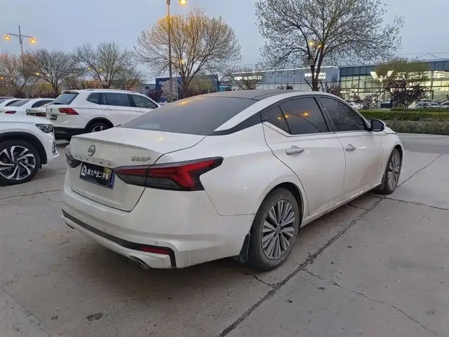 Nissan Altima 2022 Teana 2.0L XL-TLS Enjoy Edition 2024 — миниатюра 2