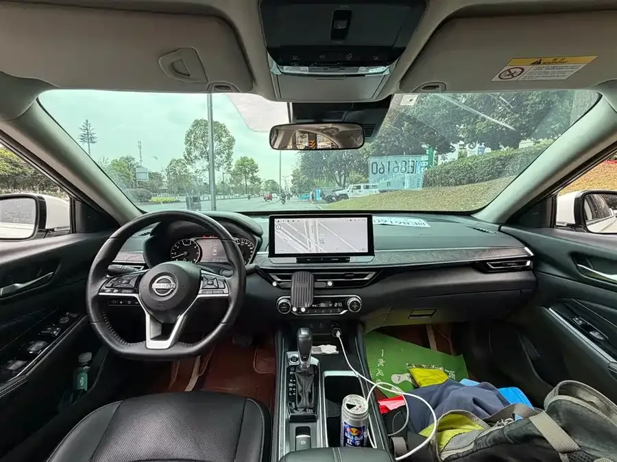 Nissan Altima Teana 2022 2.0L XL-Upr Premium Edition 2024 — миниатюра 5