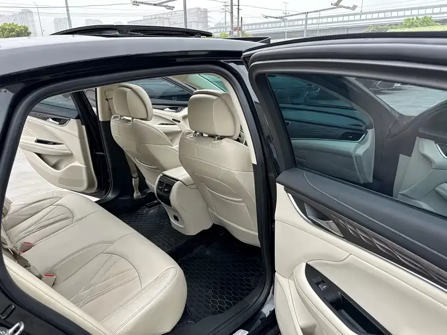 Buick LaCrosse LaCrosse 2022 Avenir Premium Edition 2022 — миниатюра 5