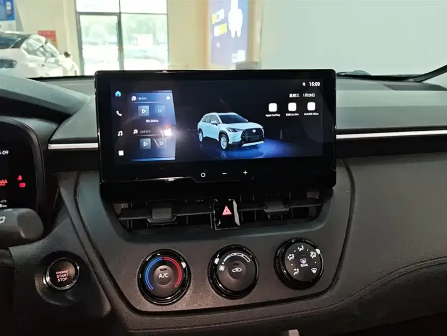 Toyota Corolla Corolla Sharp 2023 2.0L Pioneer Edition 2024 — миниатюра 4