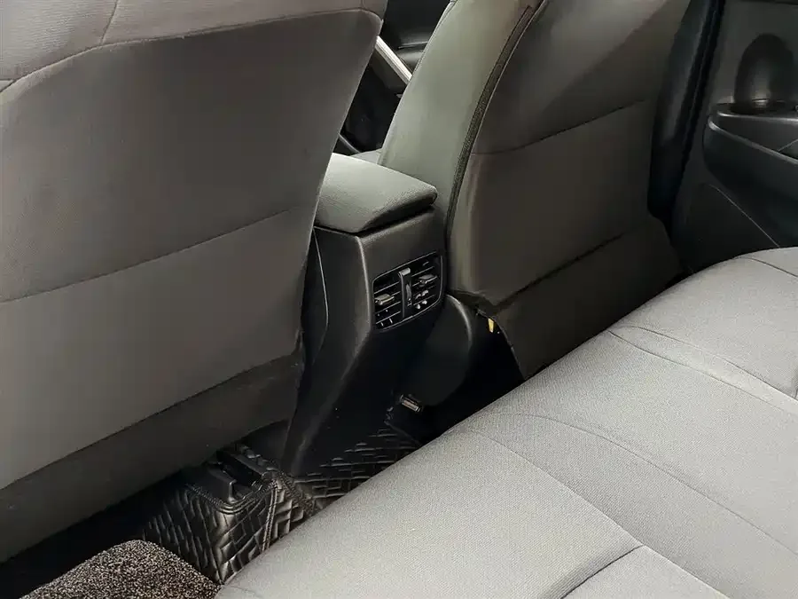Toyota Corolla Corolla Sharp 2023 2.0L Elite Edition 2023 — миниатюра 3