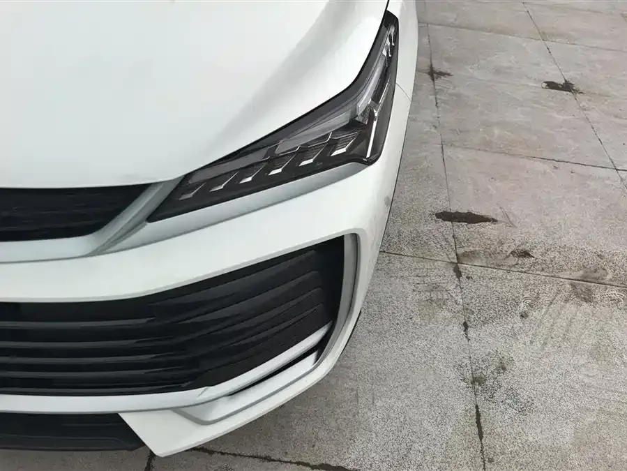 Geely Coolray SX11 Geely Binyue 2025 Model Binyue L 1.5TD DCT Star Shine 2025 — миниатюра 2