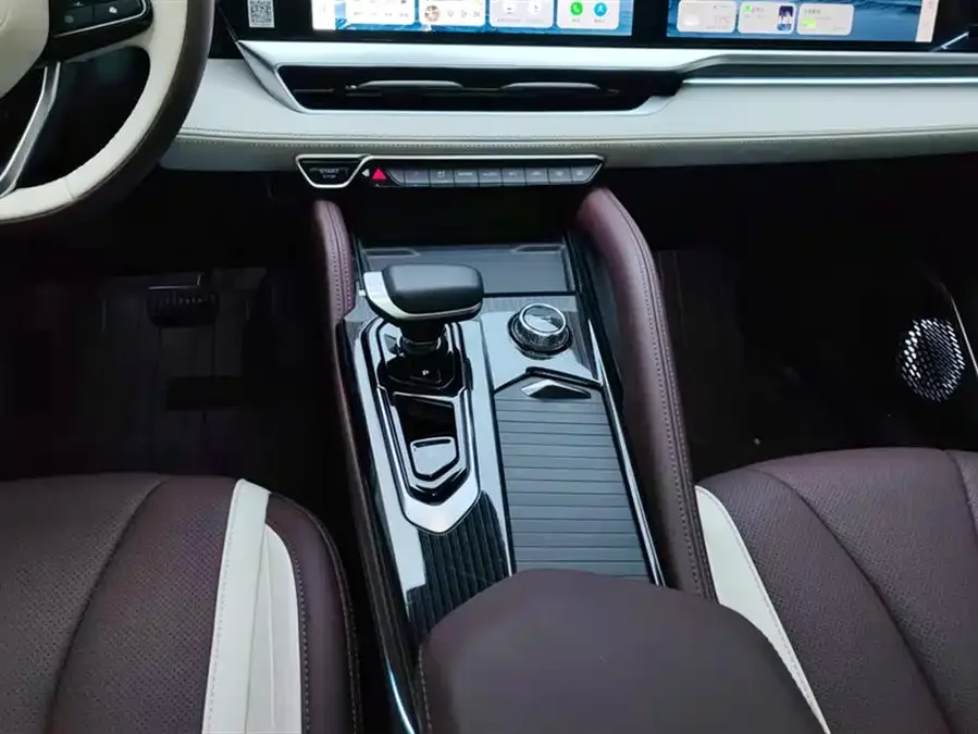 Geely Monjaro Xingyue L 2021 2.0TD DCT EVO 2WD Smart Edition 2023 — миниатюра 4